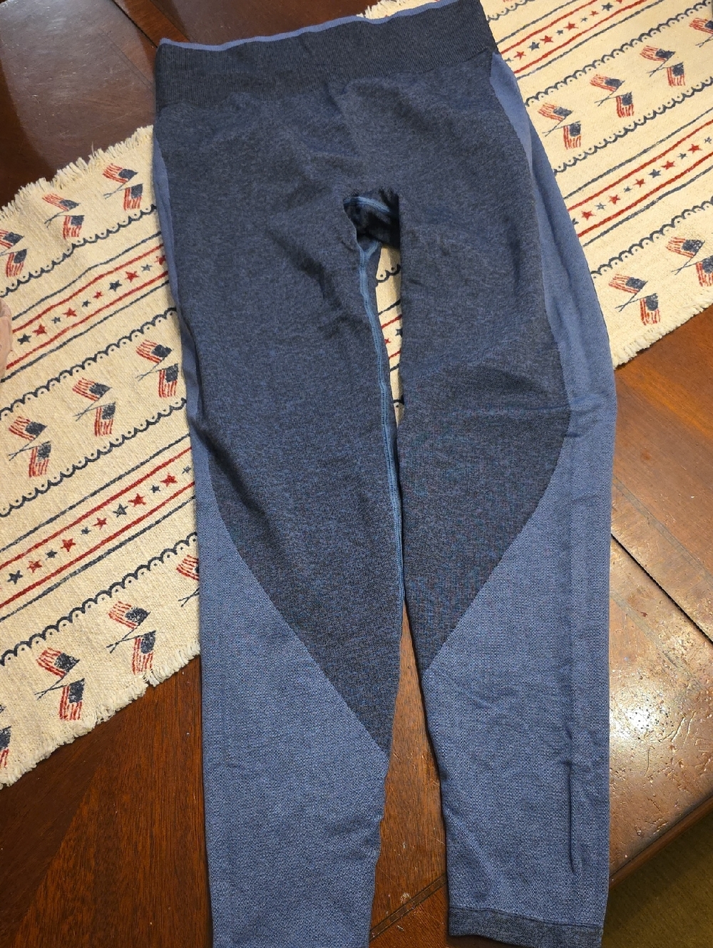 Women's Pink Victoria's Secret Blue Colorblock Active Leggings